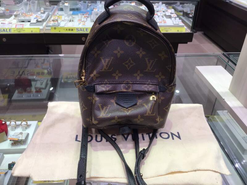 ルイヴィトン リュック お買取しました✨