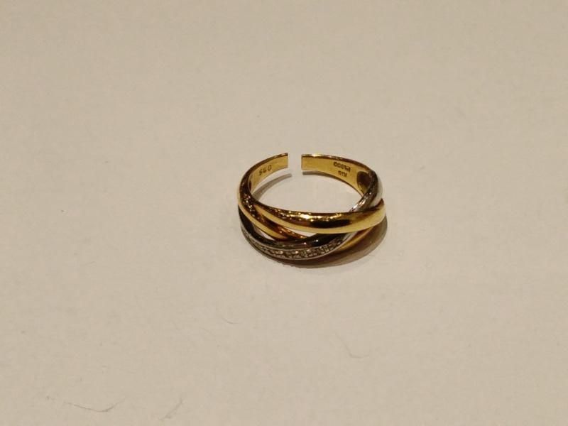 18金 プラチナ900 コンビ リング をお買取りしました。