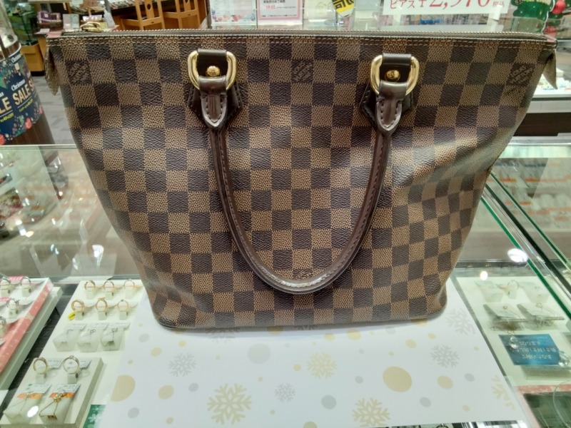 ダミエ サレヤ PMをお買取致しました。