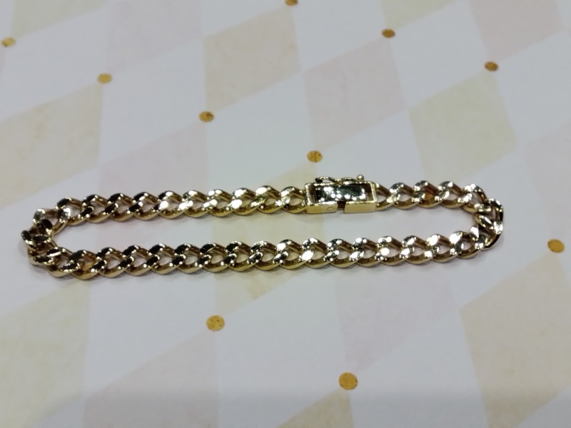 18金 キヘイブレスレット をお買取りいたしました。