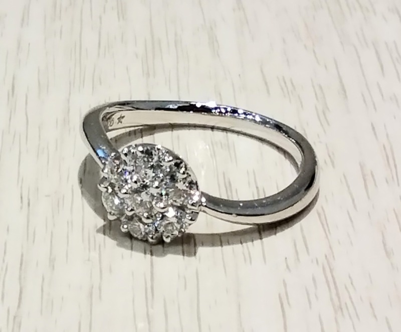 プラチナ ダイヤモンド リング をお買取しました。