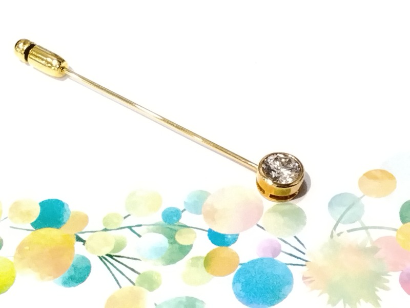 ダイヤモンド 18金 イエローゴールド ピンブローチ をお買取しました。