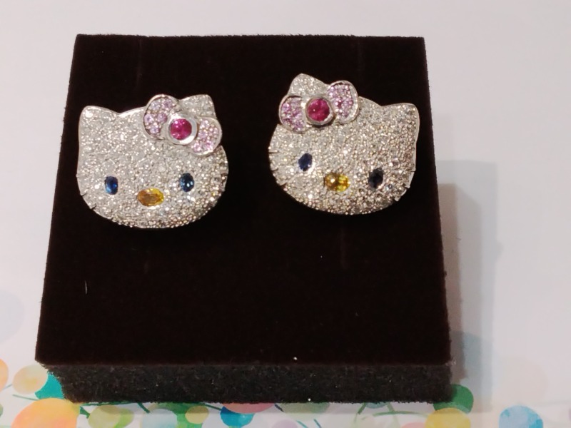 ダイヤモンド プラチナ イヤリング を お買取しました。