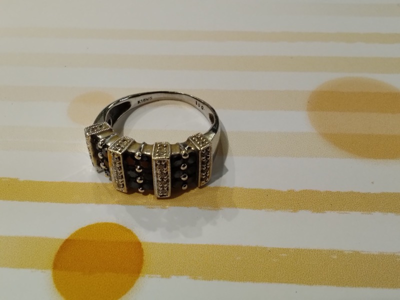 18金 WG リング をお買い取りしました。