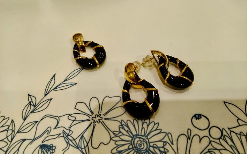 K18 オニキス ピアス ペンダントをお買取しました。