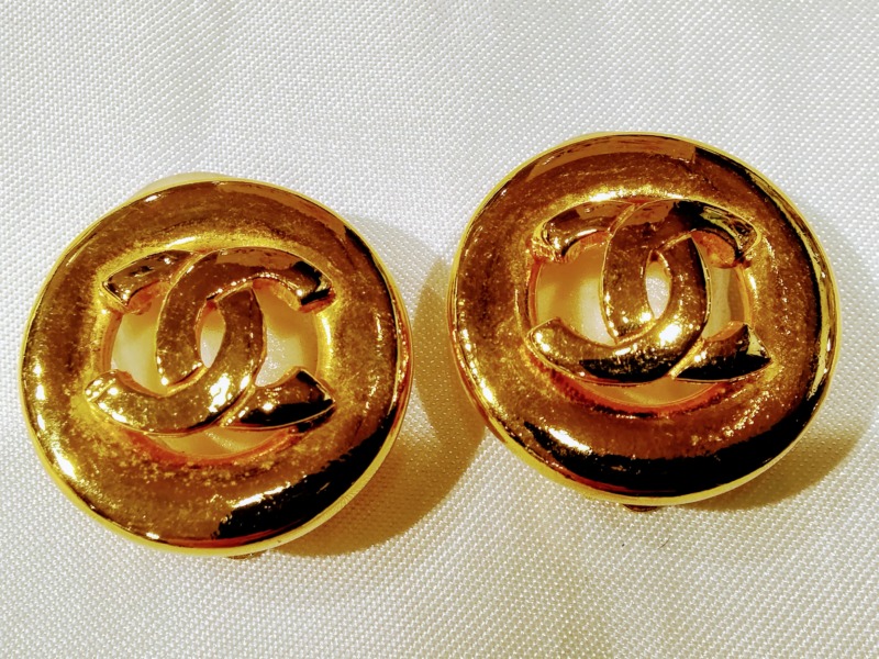 CHANEL イヤリング をお買い取りしました。