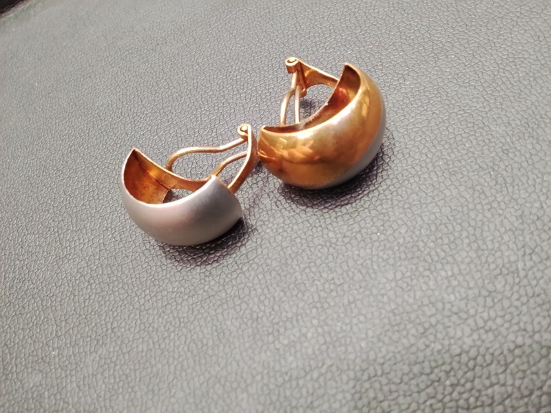 k18とPT イヤリング お買い取りしました🤗