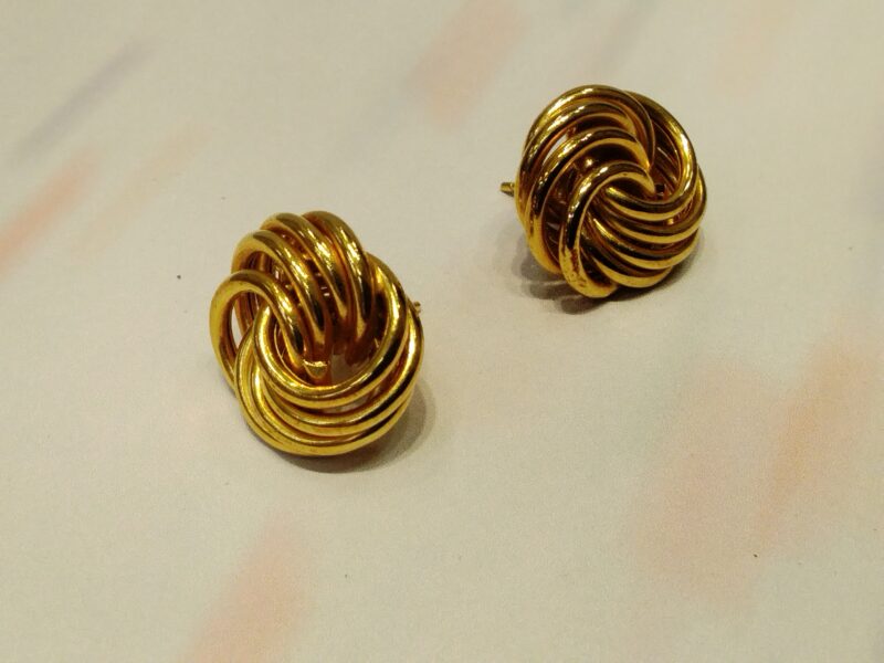 18金 イエローゴールド ピアス をお買取りしました