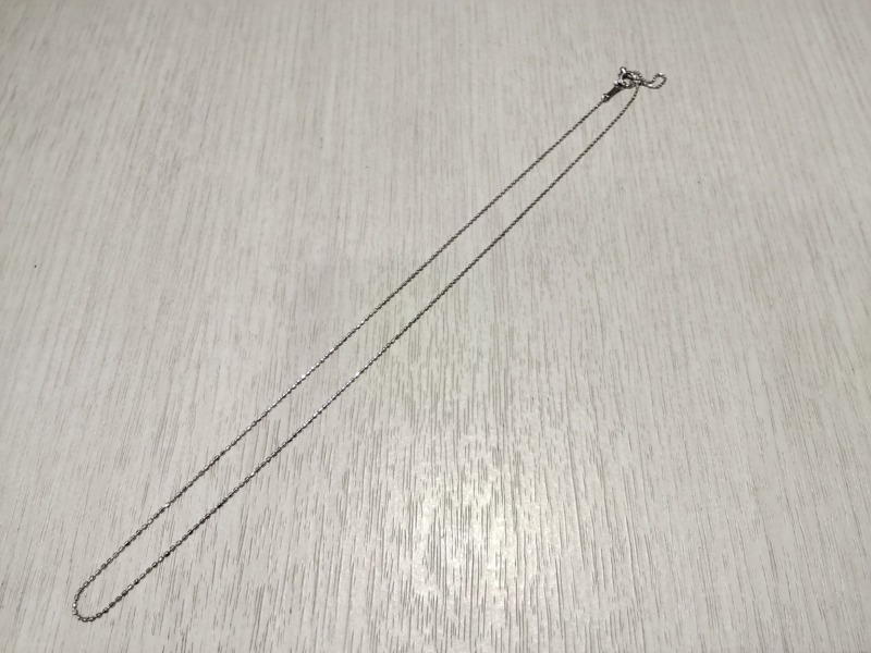 18金 ホワイトゴールド ネックレス をお買取しました。