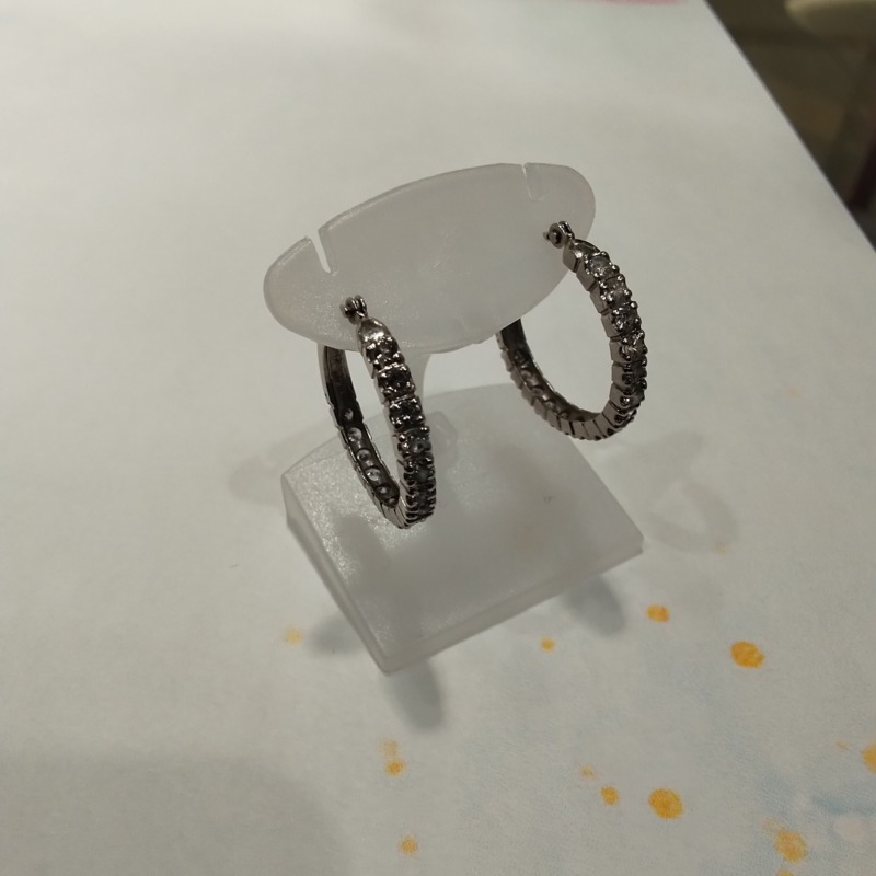 プラチナ ピアス をお買取りしました