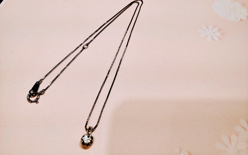 プラチナ ダイヤモンド プチネックレス をお買取しました。