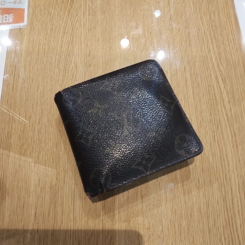LOUISVUITTON モノグラム カルトクレディモネ をお買取しました!