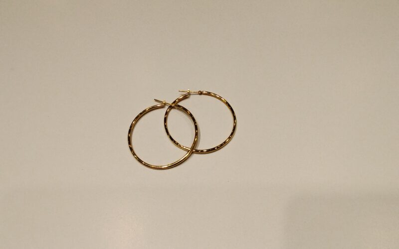 18金 イエローゴールド ピアス をお買取りしました。