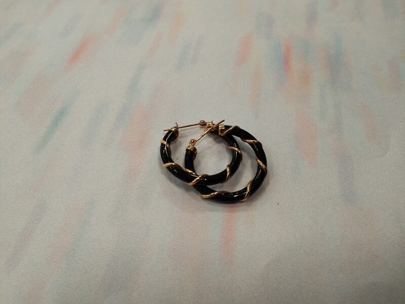 18金 ピアス をお買取しました。