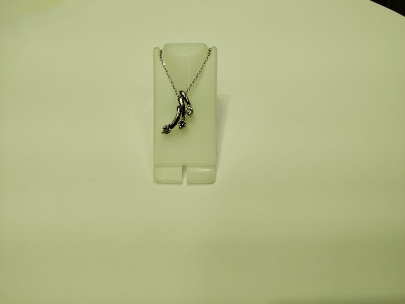 プラチナ  ダイヤモンド  ネックレス  をお買取致しました。