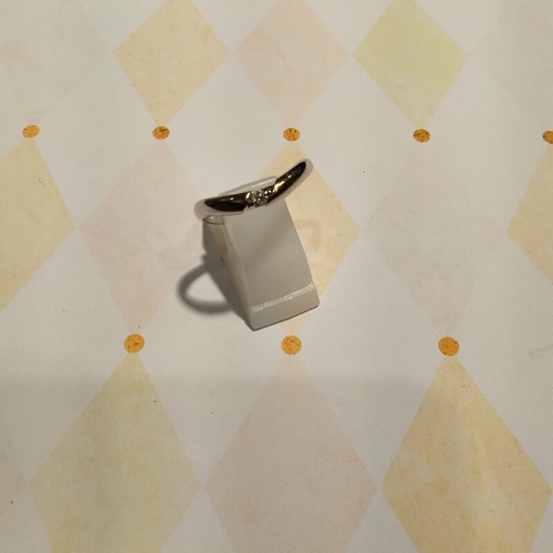 18金ホワイトゴールド　リング　お買取りしました