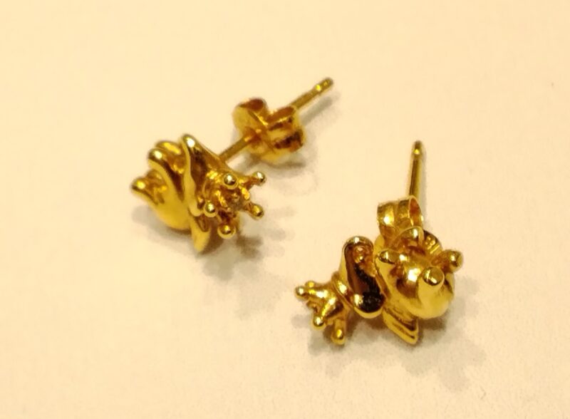 18金ビアスをお買取り致しました。