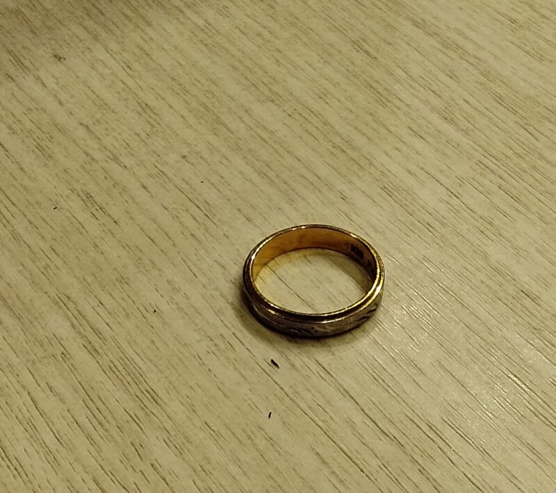K18/pt900リング、お買取致しました。