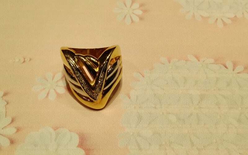 k18プラチナ900コンビお買い取り致しました。