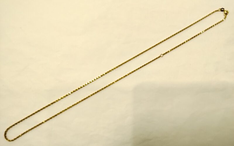 18金ネックレスを買取しました。