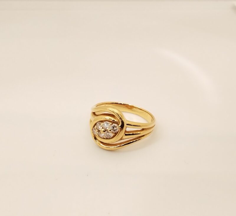 ダイヤモンド 18金 イエローゴールド リングをお買取りしました。