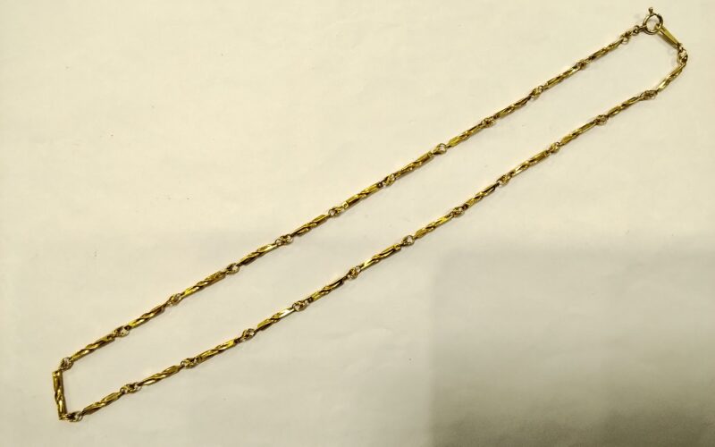 18金ネックレスを買取しました。