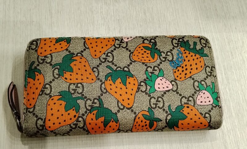 GUCCI長財布、お買取致しました。