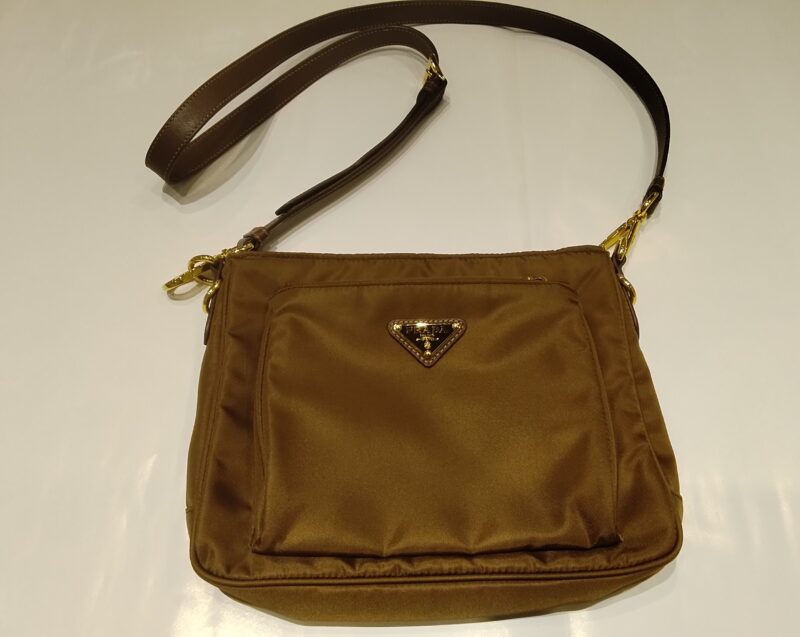 PRADA(プラダ) テスート ショルダーバッグ をお買取り致しました。