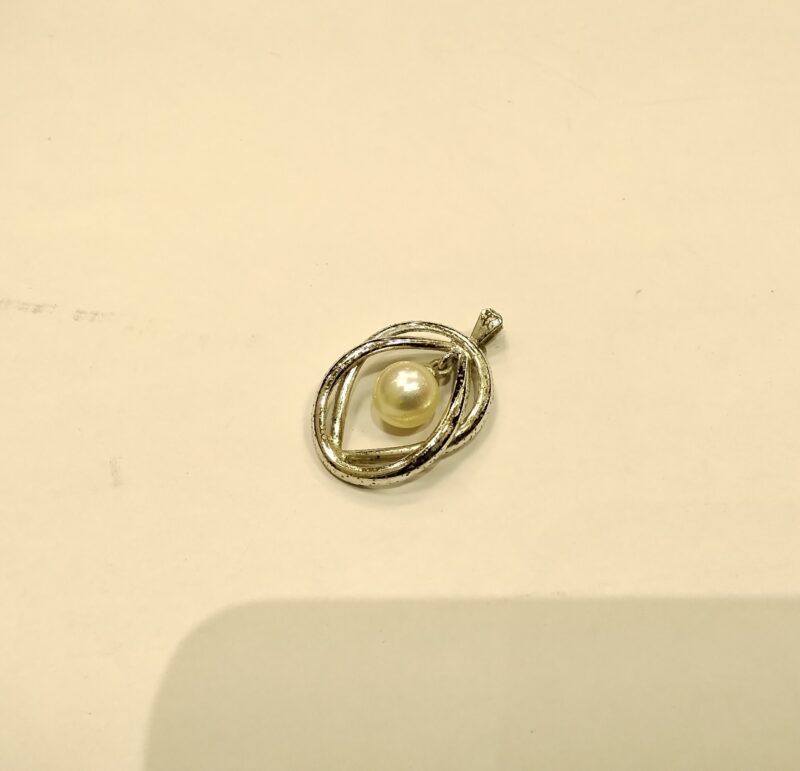 シルバーペンダントを お買い取り致しました。