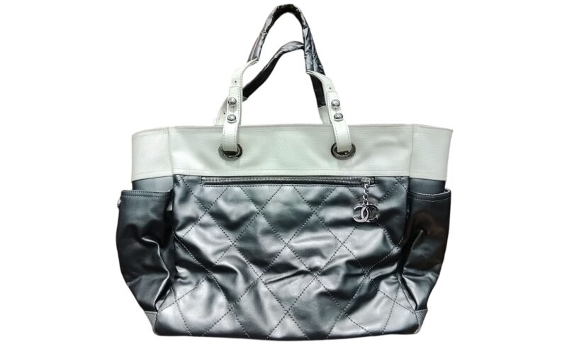 CHANEL パリビアリッツGM をお買取しました。