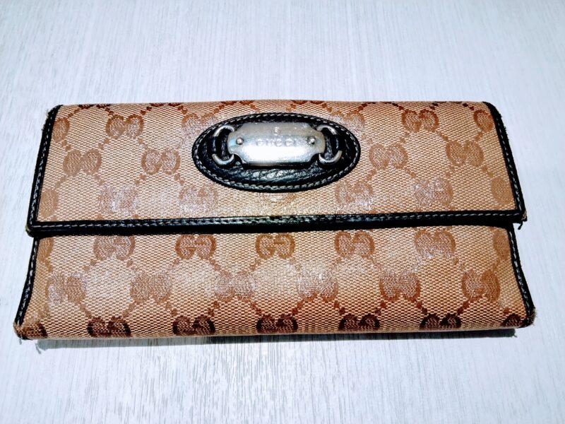 グッチ 長財布 をお買取しました。