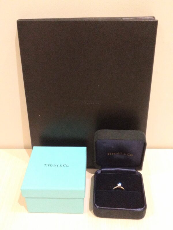 TIFFANY ダイヤリング お買取り致しました。
