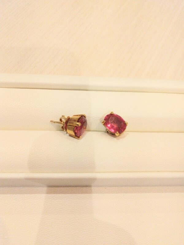 K18金 ピアス 買取り致しました。