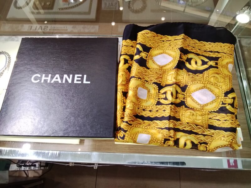CHANEL スカーフ