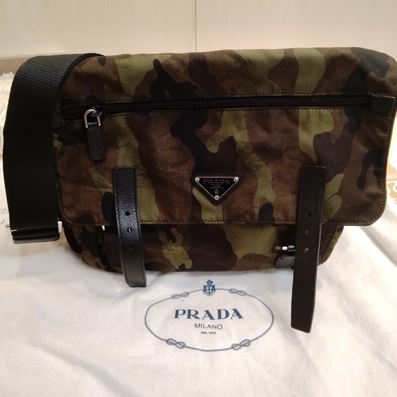 プラダ バッグ をお買取しました✨
