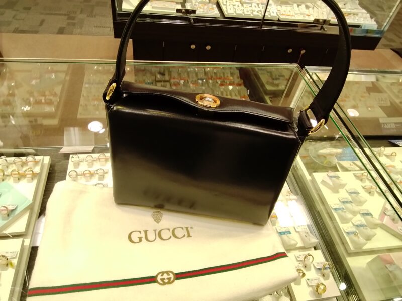 グッチ ハンドバッグ をお買取致しました。