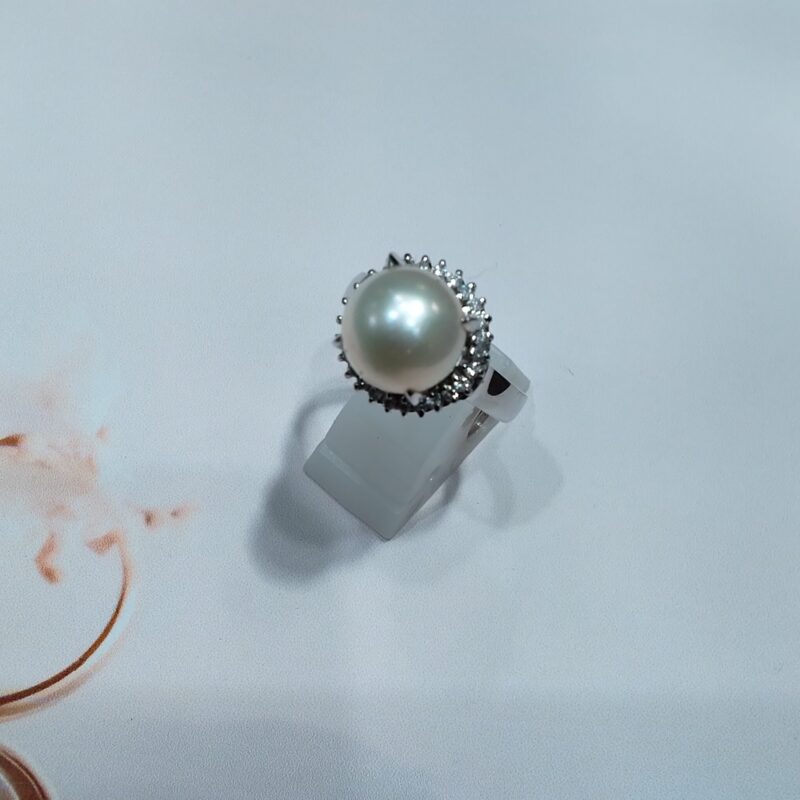 ダイヤモンド　パール　プラチナ　リング　をお買取りしました