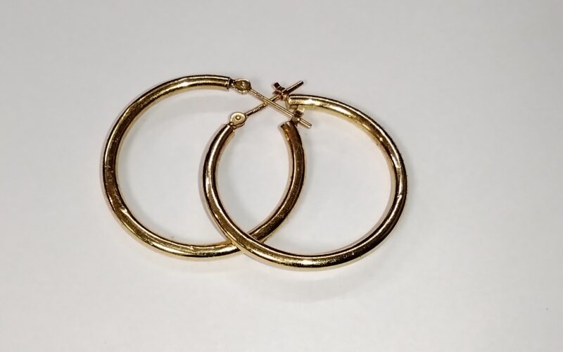 18金 イエローゴールド ピアス をお買取しました。