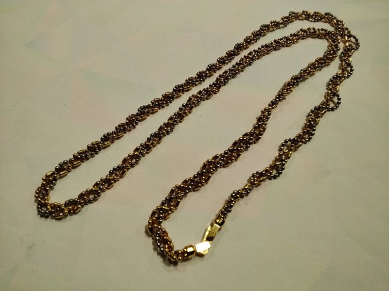 18金/プラチナ ネックレス をお買取しました。