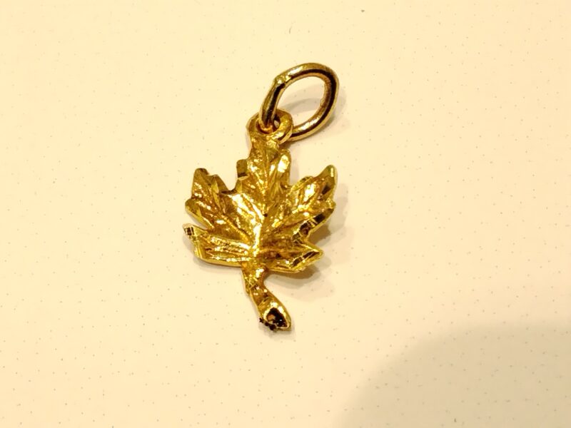 18金 ペンダント をお買取りしました。