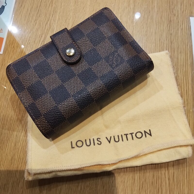 LOUISVUITTON ダミエ ポルトモネヴィエノワ　をお買取しました!