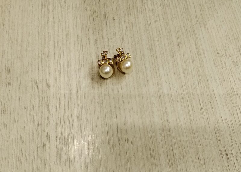 K18イヤリング、お買取致しました。