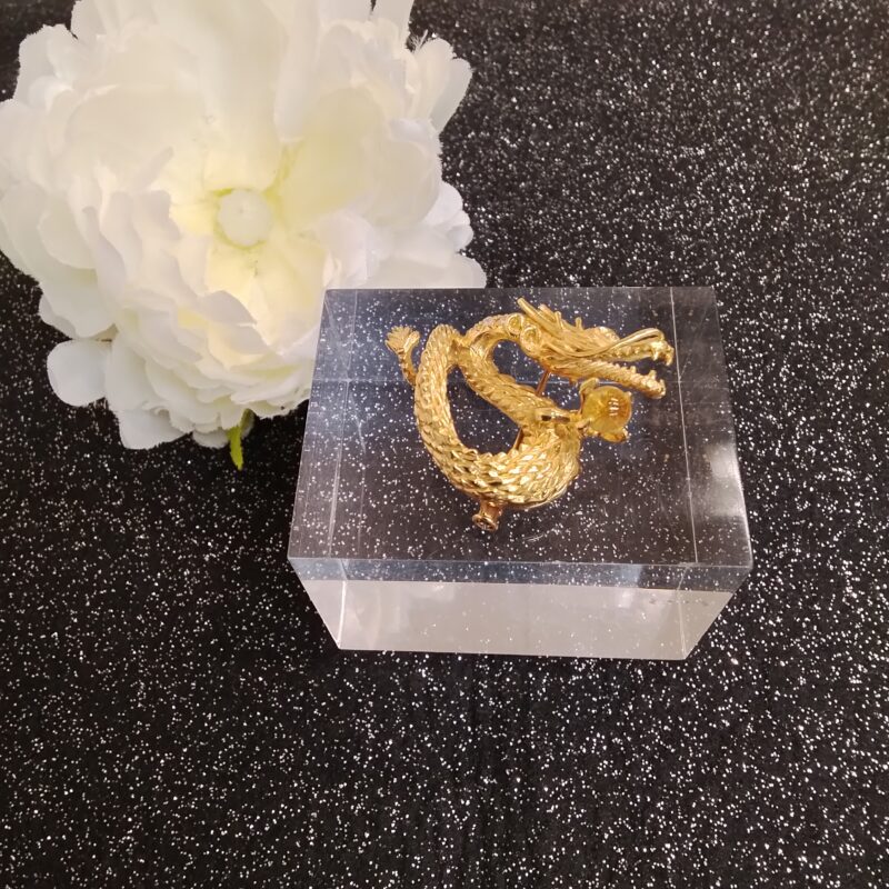 K18 ブローチ  をお買取しました✨