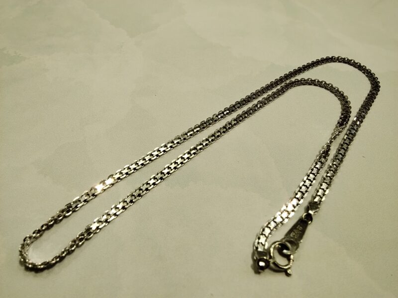 プラチナ ネックレス をお買取しました。