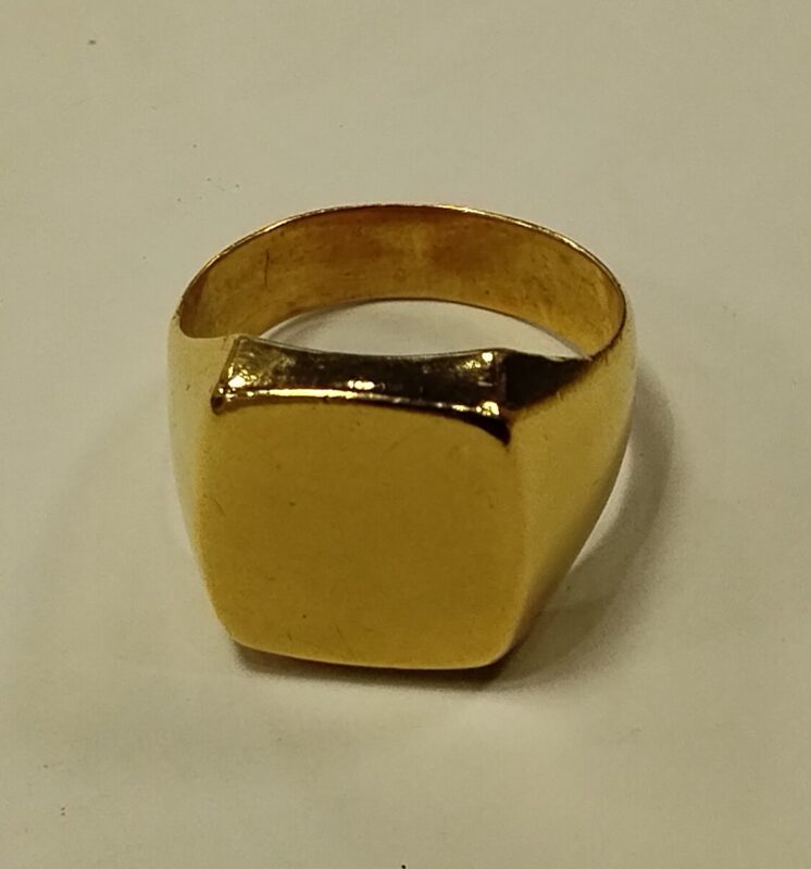 18金リングを買取しました。