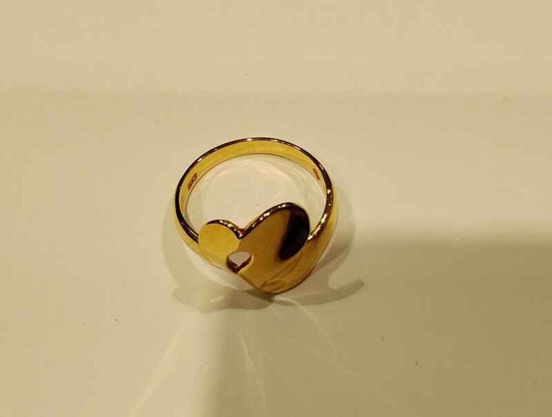 18金リングをお買取り致しました。