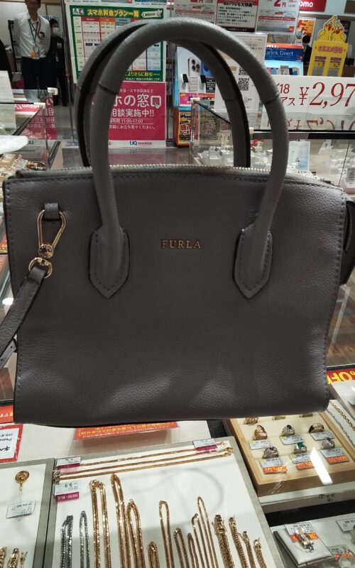ブランド品 フルラ バッグ をお買取しました。
