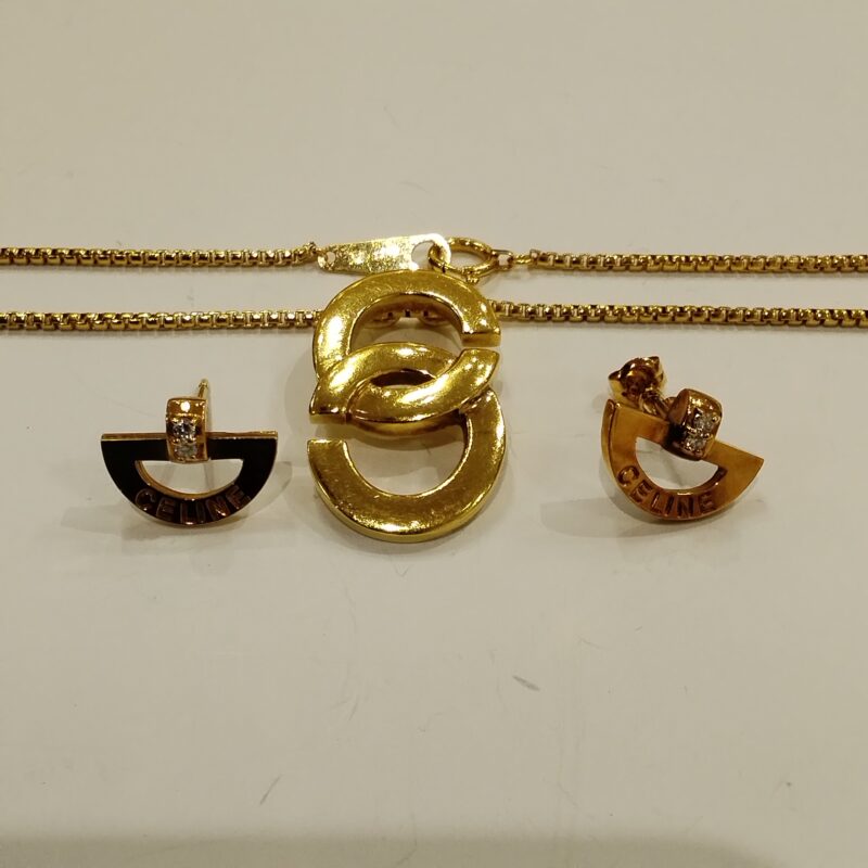 ネックレス&ピアスをお買取り致しました。