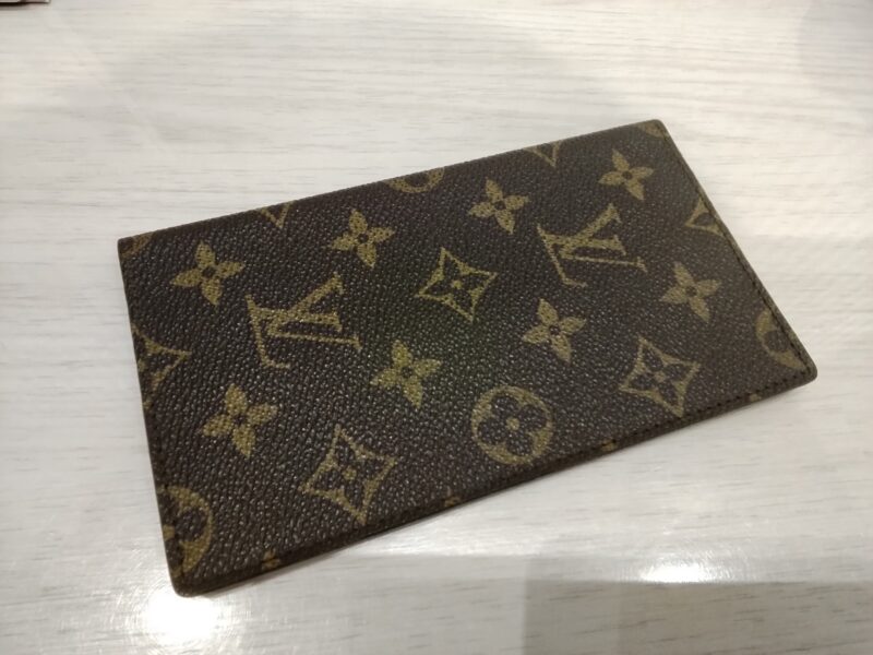 ルイヴィトン　手帳カバー　をお買取しました。