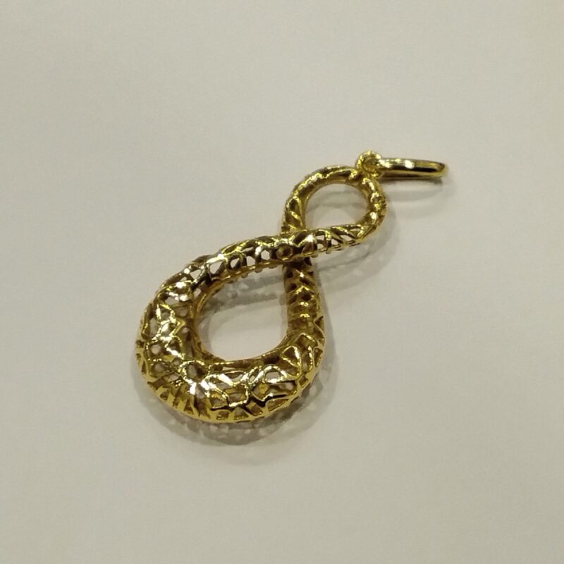 18金 イエローゴールド ペンダントトップ をお買取り致しました。